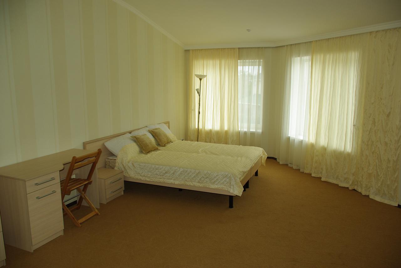 Hotel Allians Коблеве Екстер'єр фото