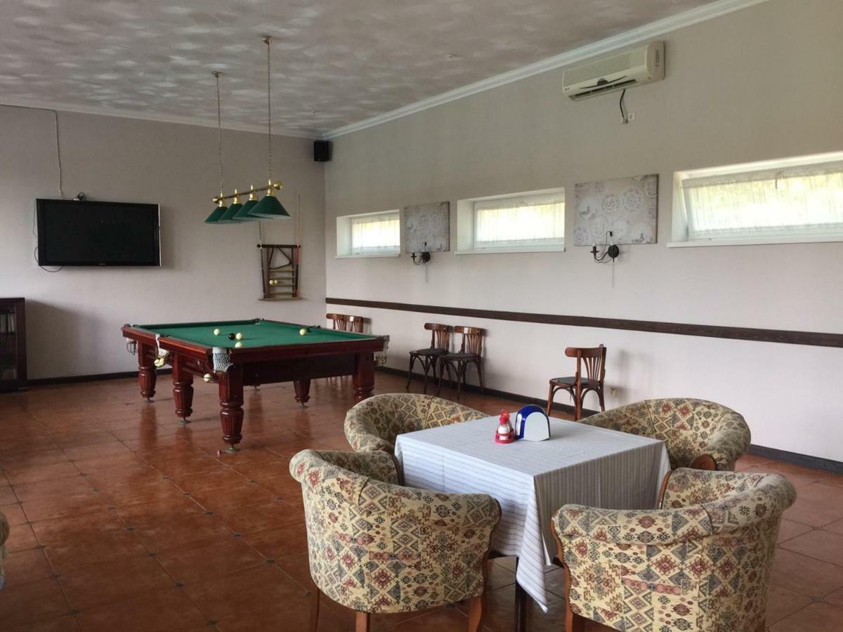 Hotel Allians Коблеве Екстер'єр фото